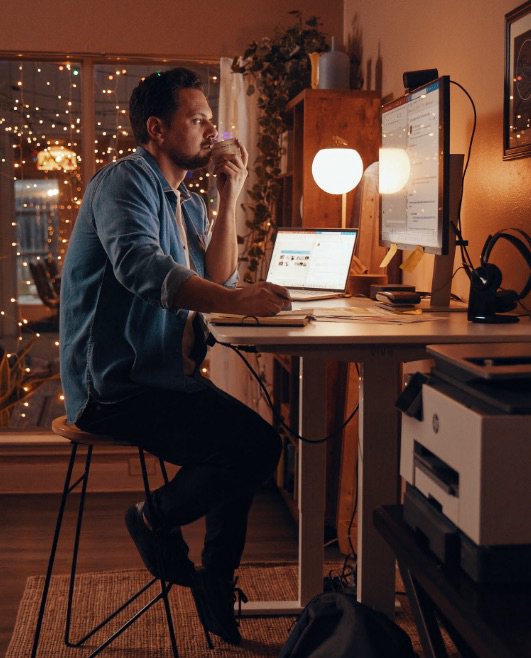 Thor Juell — late night at the desk